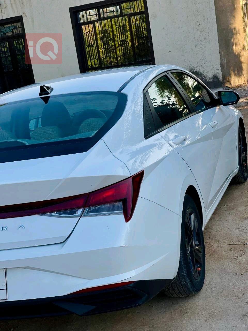 هیوندای ئەلەنترا